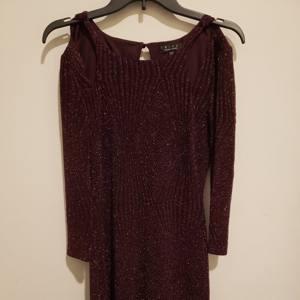 Burgundi, Long Sleeve Shimmering Evening Dress- Medium!